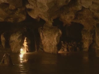  Косово:  
 
 Мраморная пещера в Гадиме